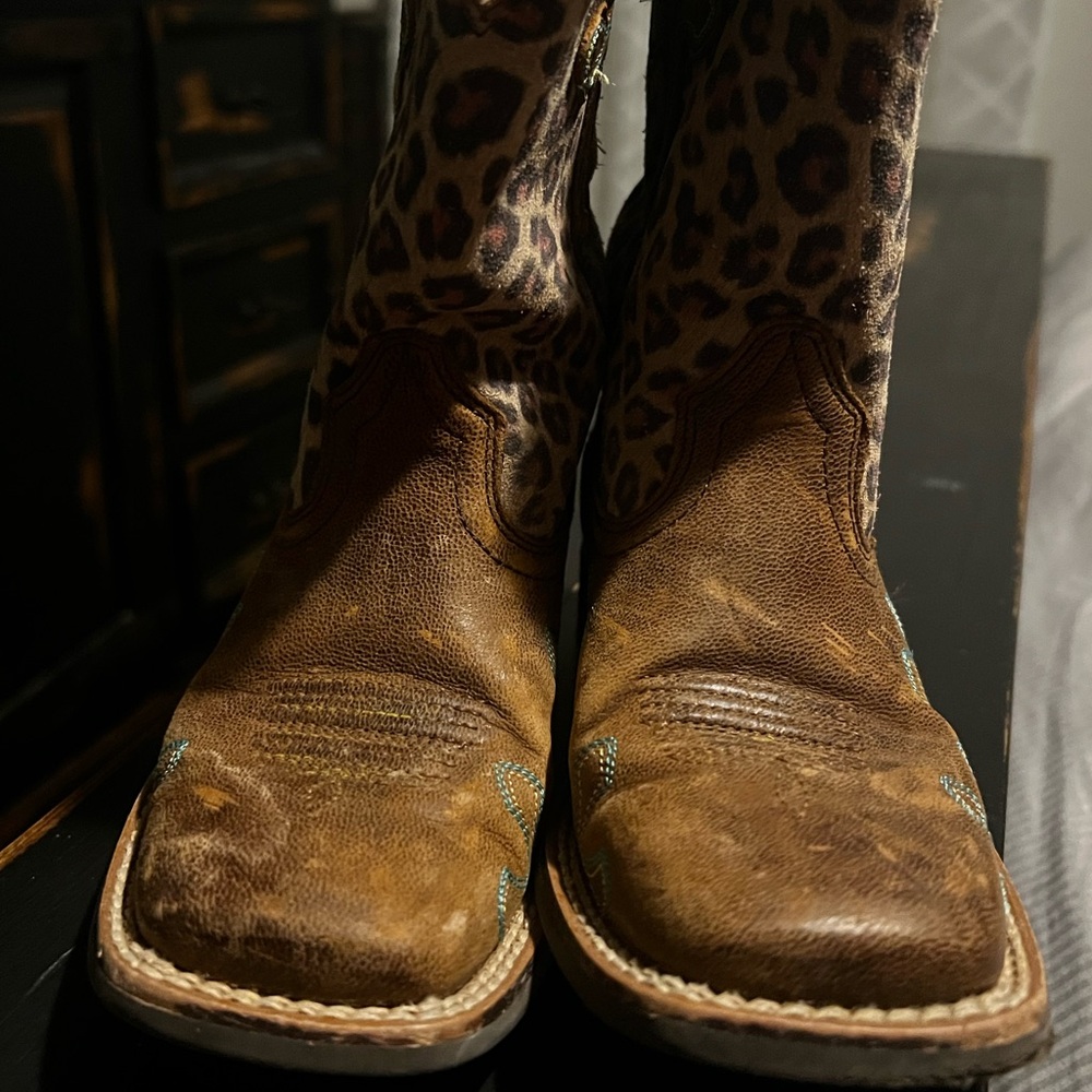 Ariat Brown Leather Kids Boots with Leopard Print Shaft and Turquoise Stitch